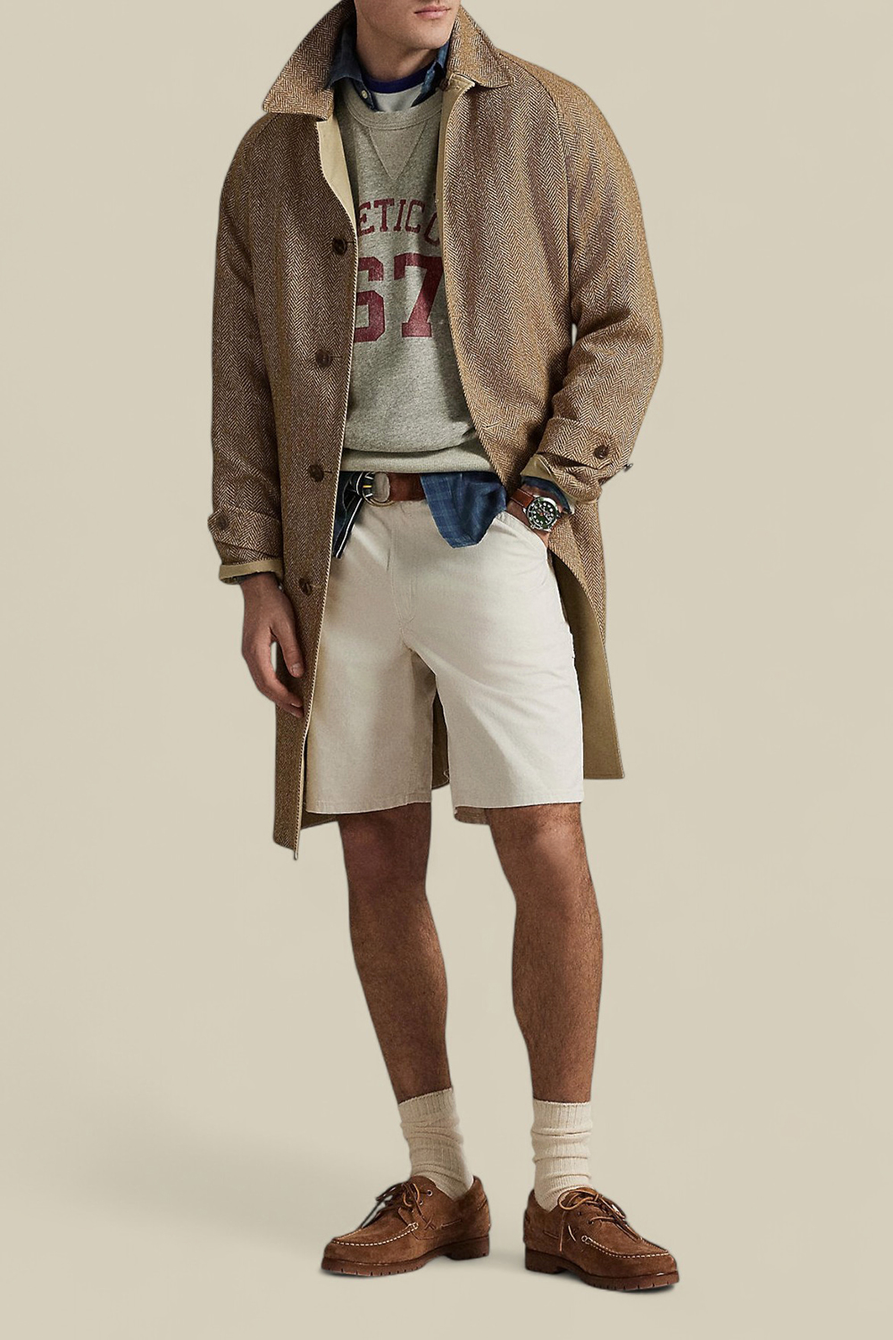 תמונת כל הלוק של מכנסי ברמודה